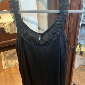 Cute ruffle around shoulders sleeveless